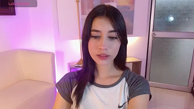 Snapshot of koyuki_san chatting on December 17, 2025, 12:11 pm koyuki san online show from December 17, 2025, 12:11 pm