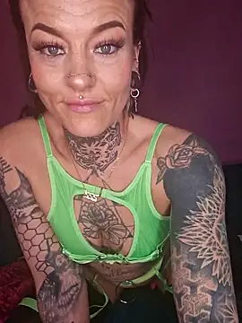 Snapshot of Peach420live chatting on February 24, 2026, 12:08 am Peach420live online show from February 24, 2026, 12:08 am