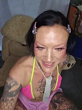 Peach420live online show from May 24, 2026, 11:04 am