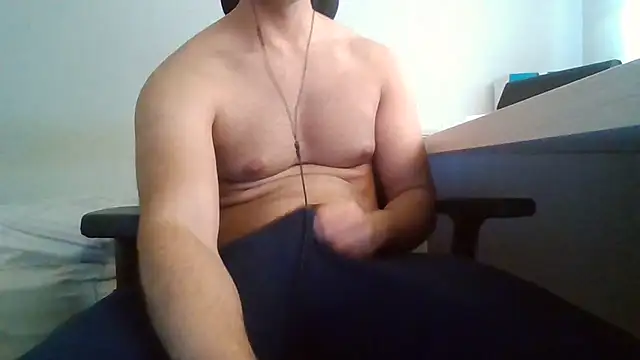 Snapshot of alexhuged chatting on January 12, 2026, 1:49 pm alexhuged online show from January 12, 2026, 1:49 pm