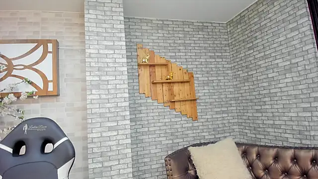 Snapshot of Alisonn_Doll chatting on November 15, 2025, 12:13 pm Alisonn Doll online show from November 15, 2025, 12:13 pm