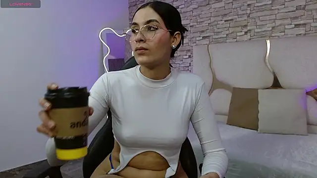 casse tay online show from November 15, 2025, 3:37 am