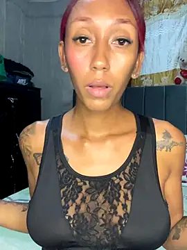 Zasha Romero online show from December 15, 2025, 4:39 am