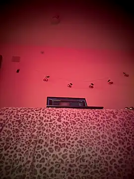 Snapshot of bellacagyal chatting on January 6, 2026, 7:45 am bellacagyal online show from January 6, 2026, 7:45 am