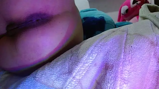 Snapshot of luna_hawks chatting on February 17, 2026, 9:10 pm luna hawks online show from February 17, 2026, 9:10 pm