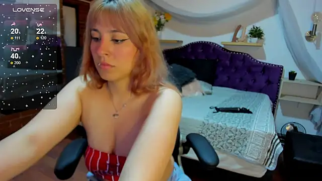 Snapshot of sophialyh_1 chatting on October 18, 2025, 12:28 pm sophialyh 1 online show from October 18, 2025, 12:28 pm