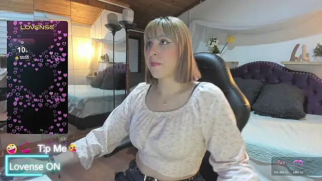 Snapshot of sophialyh_1 chatting on February 11, 2026, 1:27 pm sophialyh 1 online show from February 11, 2026, 1:27 pm