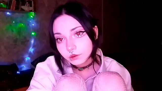 Snapshot of Beeping_Creature chatting on October 20, 2025, 6:08 pm Beeping Creature online show from October 20, 2025, 6:08 pm