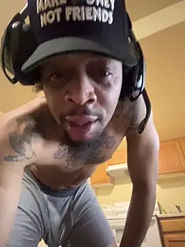 Snapshot of thefreakscomeoutatnight chatting on February 2, 2026, 10:03 am thefreakscomeoutatnight online show from February 2, 2026, 10:03 am