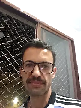 Snapshot of Art9i34art chatting on November 23, 2025, 2:33 am Art9i34art online show from November 23, 2025, 2:33 am