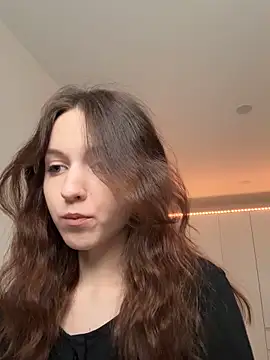 monnymoon online show from October 12, 2025, 9:08 am