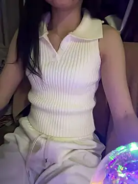 Snapshot of lee_ly chatting on January 13, 2026, 4:01 pm lee ly online show from January 13, 2026, 4:01 pm