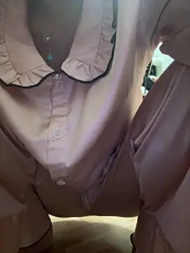 Snapshot of lee_ly chatting on February 22, 2026, 3:18 am lee ly online show from February 22, 2026, 3:18 am