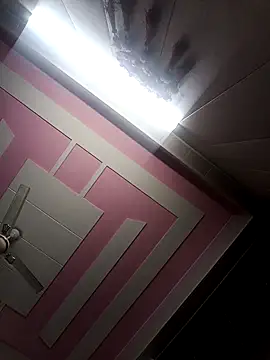 Snapshot of Tanya-905 chatting on February 14, 2026, 5:53 pm Tanya-905 online show from February 14, 2026, 5:53 pm