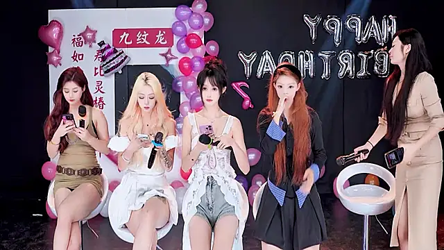 Snapshot of Comebaby-007 chatting on October 25, 2025, 3:14 am Comebaby-007 online show from October 25, 2025, 3:14 am