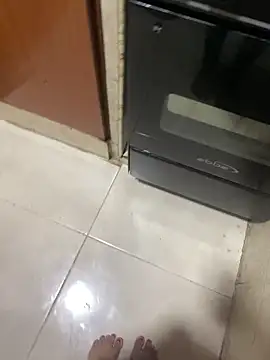 miluwatson online show from November 4, 2025, 11:37 pm