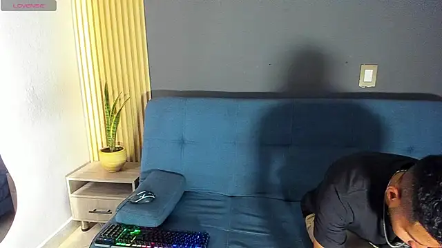 Snapshot of Jaybrown__1 chatting on December 5, 2025, 8:16 pm Jaybrown 1 online show from December 5, 2025, 8:16 pm