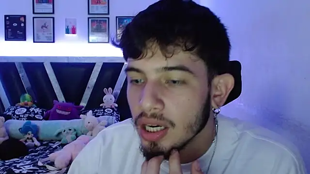 Sebasxxl12 online show from September 30, 2025, 8:47 pm