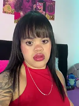 Snapshot of Sussyroxxx chatting on March 17, 2026, 12:59 am Sussyroxxx online show from March 17, 2026, 12:59 am