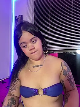 Snapshot of Sussyroxxx chatting on April 24, 2026, 4:04 am Sussyroxxx online show from April 24, 2026, 4:04 am