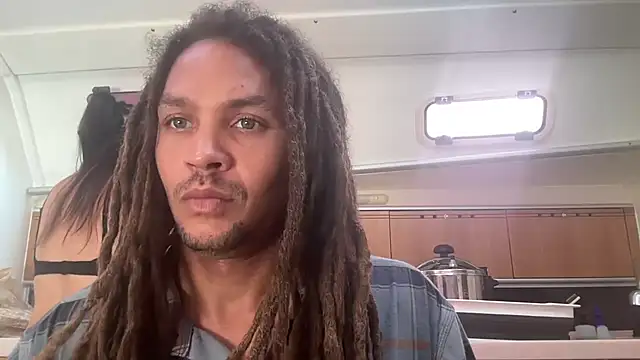 Snapshot of Monk_and_Mia chatting on October 18, 2025, 11:00 am Monk and Mia online show from October 18, 2025, 11:00 am