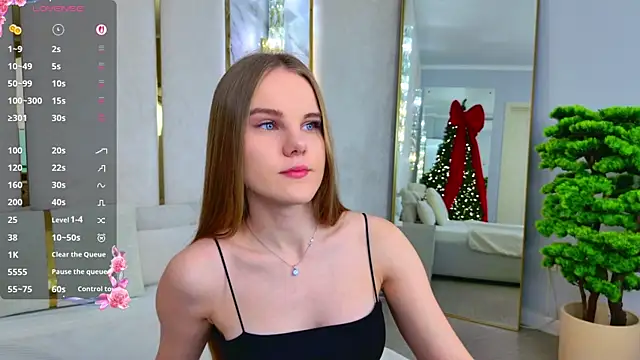 Snapshot of Lili_Lohan chatting on November 26, 2025, 5:03 pm Lili Lohan online show from November 26, 2025, 5:03 pm