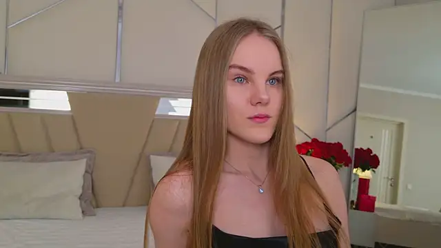 Snapshot of Lili_Lohan chatting on December 20, 2025, 5:09 pm Lili Lohan online show from December 20, 2025, 5:09 pm