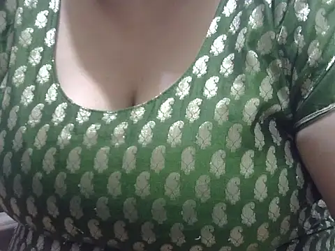 Snapshot of junglibilli_punjab chatting on December 23, 2025, 9:40 am junglibilli punjab online show from December 23, 2025, 9:40 am