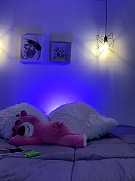 Candyyy 11 online show from November 26, 2025, 7:26 pm