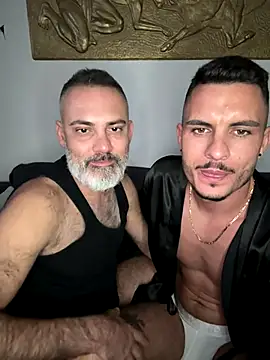 WildFlame2525 online show from November 5, 2025, 8:20 pm