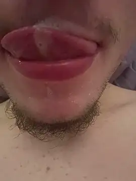 davidoso6271 online show from November 7, 2025, 11:38 pm