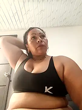 Dirty Candy online show from November 5, 2025, 1:33 pm