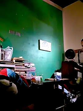 Snapshot of monroedelrey chatting on February 23, 2026, 5:10 pm monroedelrey online show from February 23, 2026, 5:10 pm