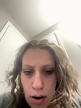 Snapshot of bhadbabyacexxx chatting on March 10, 2026, 9:47 am bhadbabyacexxx online show from March 10, 2026, 9:47 am