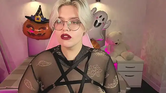 DominiqueSweetie online show from October 27, 2025, 9:02 am