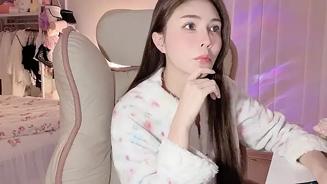 Snapshot of Titi-175 chatting on March 9, 2026, 11:03 am Titi-175 online show from March 9, 2026, 11:03 am