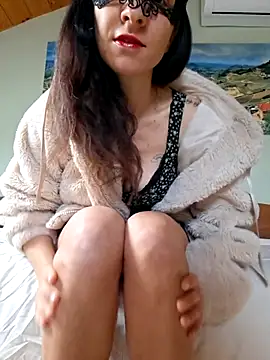 Snapshot of SonoSoloTua chatting on November 21, 2025, 8:57 am SonoSoloTua online show from November 21, 2025, 8:57 am