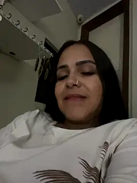 Snapshot of ayshabeatriz chatting on October 8, 2025, 5:05 am ayshabeatriz online show from October 8, 2025, 5:05 am