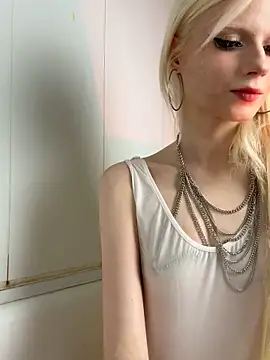 Snapshot of bunnyirisluv chatting on December 4, 2025, 4:05 pm bunnyirisluv online show from December 4, 2025, 4:05 pm