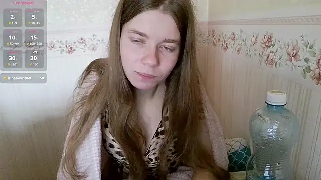 Snapshot of 0nlyLola chatting on October 13, 2025, 8:47 am 0nlyLola online show from October 13, 2025, 8:47 am