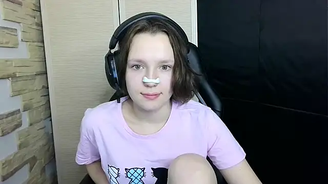 Diana-back online show from November 13, 2025, 12:26 pm