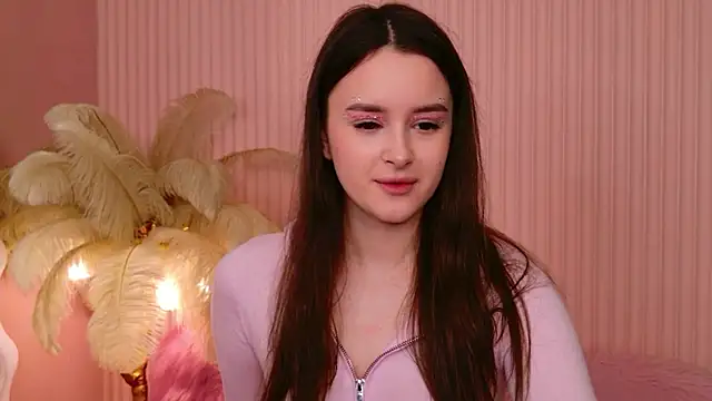 Snapshot of EvaSwen chatting on March 3, 2026, 9:10 pm EvaSwen online show from March 3, 2026, 9:10 pm