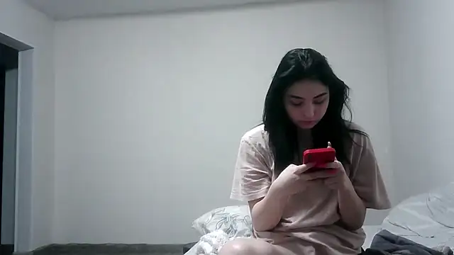Snapshot of meow_woem chatting on October 7, 2025, 2:42 am meow woem online show from October 7, 2025, 2:42 am