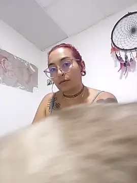 rojita-rojita online show from October 24, 2025, 11:01 pm