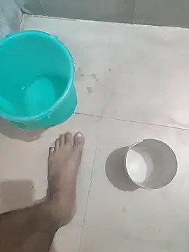 Snapshot of Hhhggghrrr3219 chatting on September 30, 2025, 2:05 am Hhhggghrrr3219 online show from September 30, 2025, 2:05 am