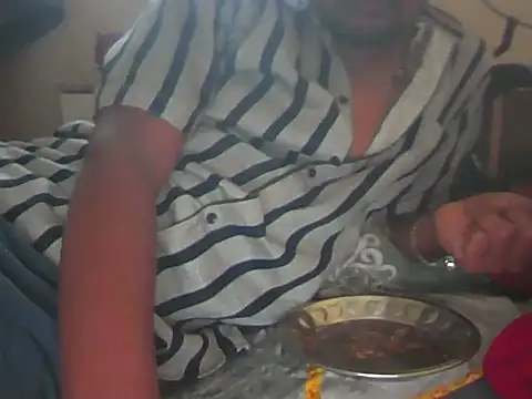 Snapshot of Hhhggghrrr3219 chatting on November 2, 2025, 6:49 am Hhhggghrrr3219 online show from November 2, 2025, 6:49 am