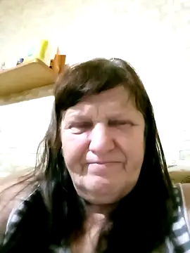 Apeesynka55211 online show from October 18, 2025, 3:57 pm