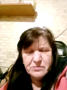 Snapshot of Apeesynka55211 chatting on February 24, 2026, 6:28 pm Apeesynka55211 online show from February 24, 2026, 6:28 pm