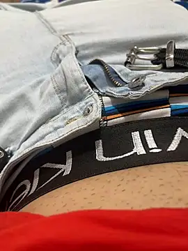 Snapshot of marleboy2805 chatting on November 13, 2025, 11:58 pm marleboy2805 online show from November 13, 2025, 11:58 pm