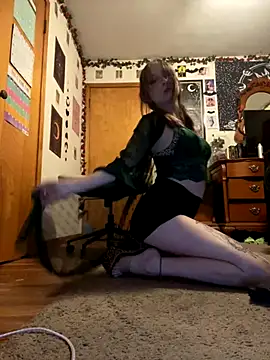 Snapshot of MistressBlair chatting on September 29, 2025, 3:00 am MistressBlair online show from September 29, 2025, 3:00 am